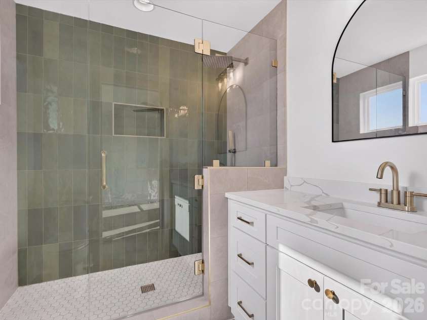 2719 Watson Drive, Charlotte, NC 28208.  MLS# CAR4398595, YatesRealty ID 32812. Elevated bathroom finishes
