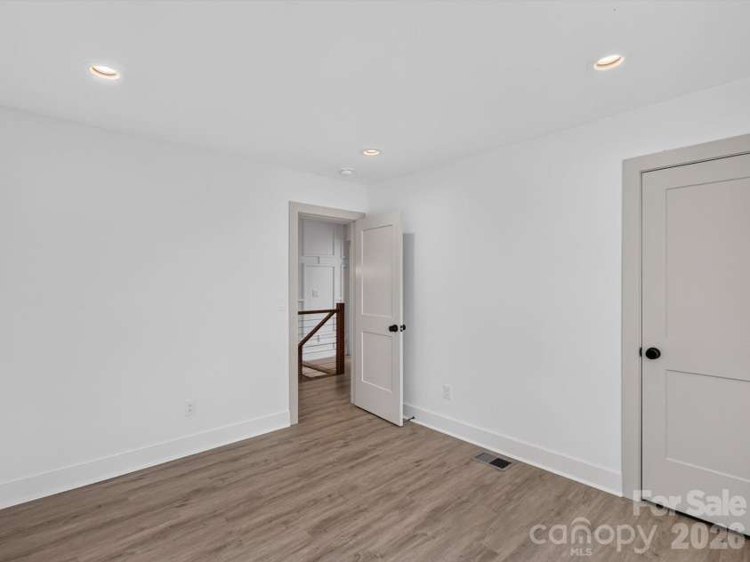 2719 Watson Drive, Charlotte, NC 28208.  MLS# CAR4398595, YatesRealty ID 32812. Spacious secondary bedroom
