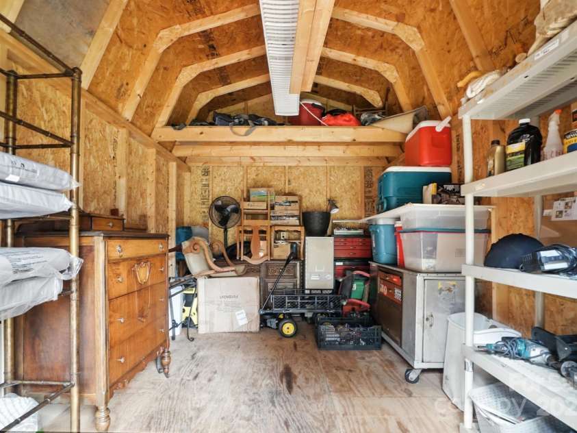 405 Linestowe Drive, Belmont, NC 28012.  MLS# CAR4285875, YatesRealty ID 32814. Workshop