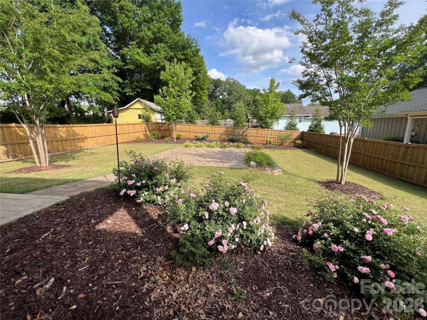 162 Red Oak Drive, Forest City, NC 28043.  MLS# CAR4378789, YatesRealty ID 32818. 