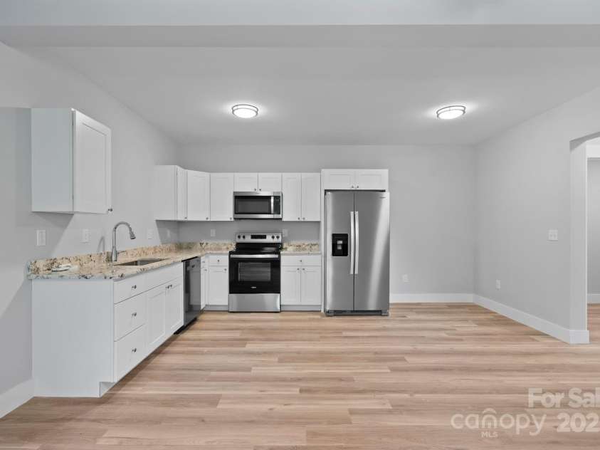 35 Lowe Avenue, Asheville, NC 28803.  MLS# CAR4275879, YatesRealty ID 32818. ADU