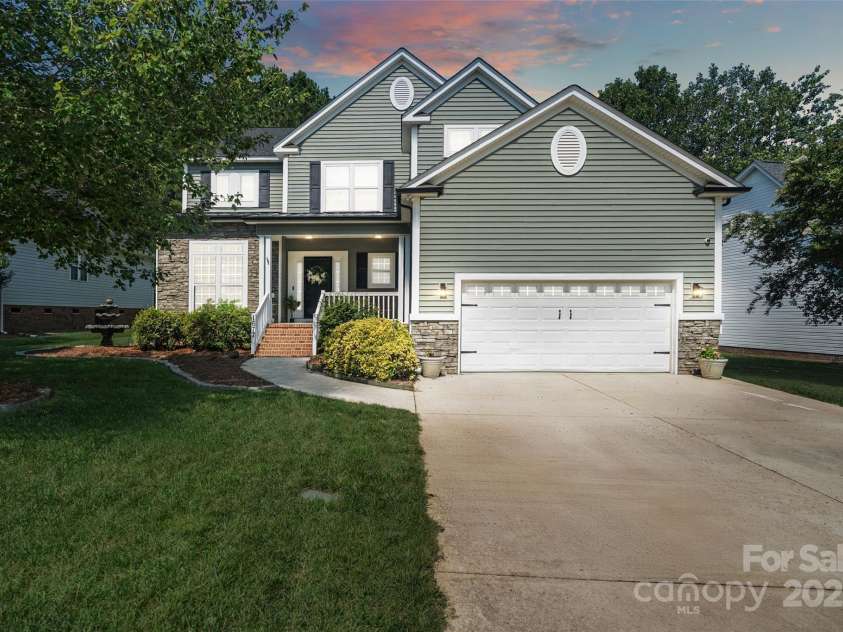 1677 Shetland Lane, Rock Hill, SC 29730.  MLS# CAR4275506, YatesRealty ID 32819. 