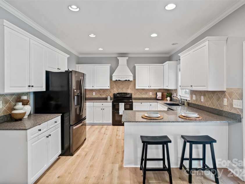 1677 Shetland Lane, Rock Hill, SC 29730.  MLS# CAR4275506, YatesRealty ID 32819. 