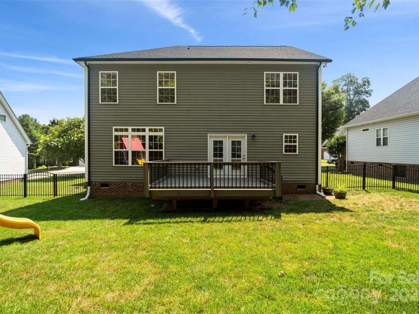 1677 Shetland Lane, Rock Hill, SC 29730.  MLS# CAR4275506, YatesRealty ID 32819. 
