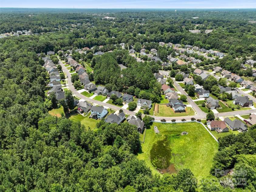 1677 Shetland Lane, Rock Hill, SC 29730.  MLS# CAR4275506, YatesRealty ID 32819. 