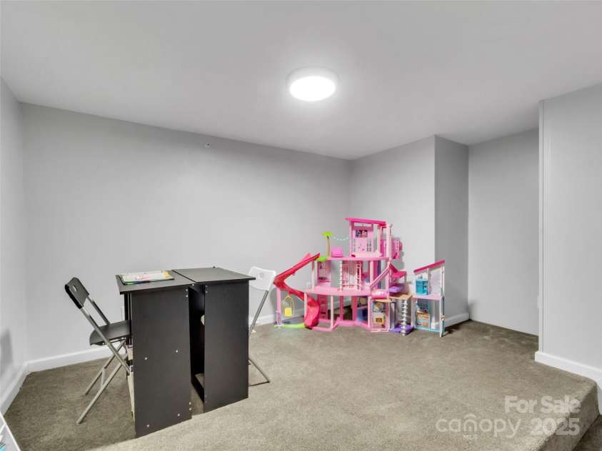 126 Arrowwood Way, Canton, NC 28716.  MLS# CAR4319990, YatesRealty ID 3282. 