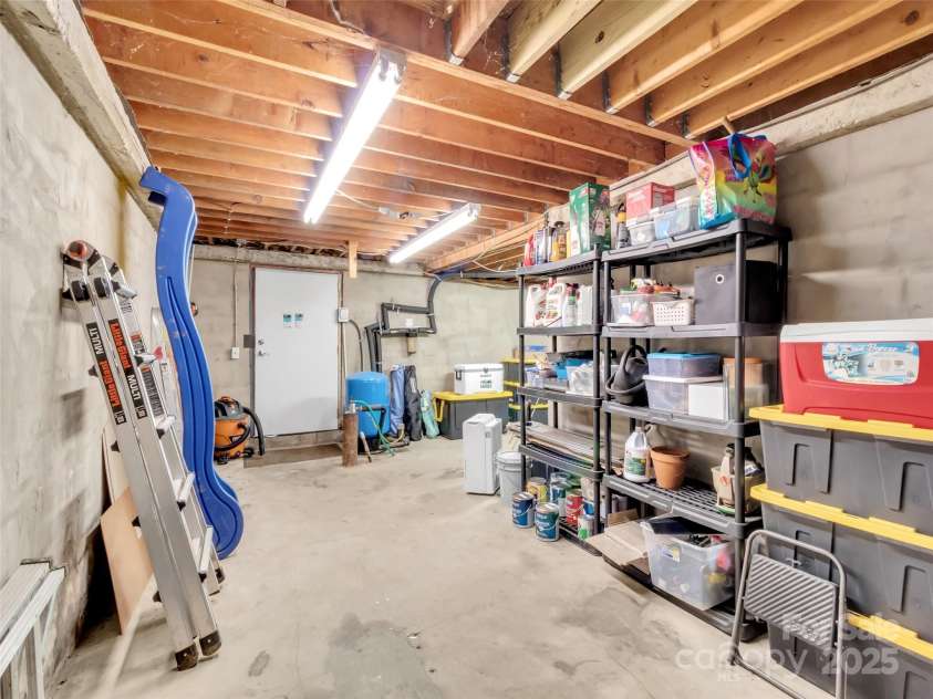 126 Arrowwood Way, Canton, NC 28716.  MLS# CAR4319990, YatesRealty ID 3282. 