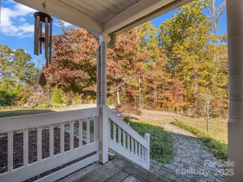 262 Daisy Lane, Bostic, NC 28018.  MLS# CAR4319475, YatesRealty ID 3282. 