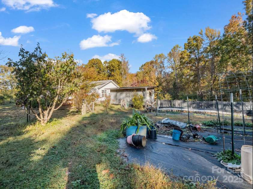 262 Daisy Lane, Bostic, NC 28018.  MLS# CAR4319475, YatesRealty ID 3282. 