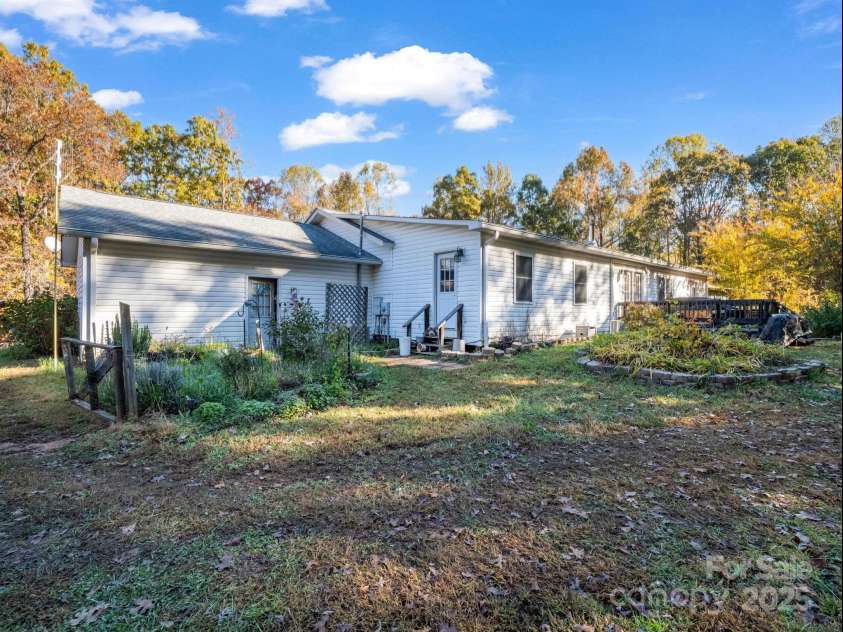 262 Daisy Lane, Bostic, NC 28018.  MLS# CAR4319475, YatesRealty ID 3282. 