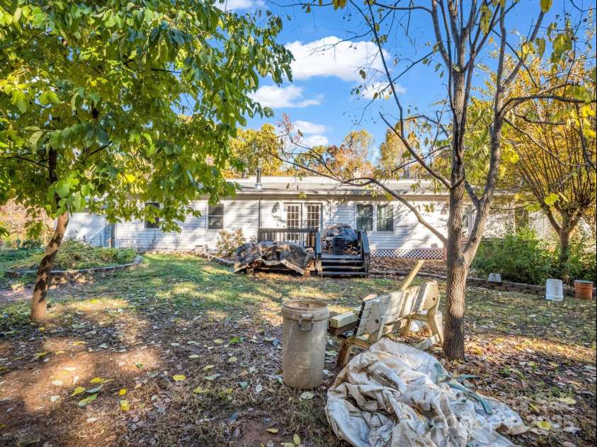262 Daisy Lane, Bostic, NC 28018.  MLS# CAR4319475, YatesRealty ID 3282. 