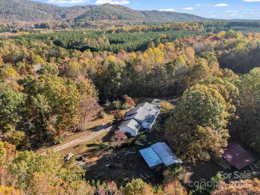 262 Daisy Lane, Bostic, NC 28018.  MLS# CAR4319475, YatesRealty ID 3282. 