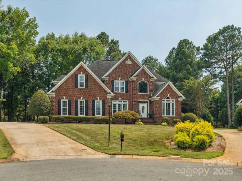 13101 Kensworth Court, Charlotte, NC 28277.  MLS# CAR4274855, YatesRealty ID 32822. 