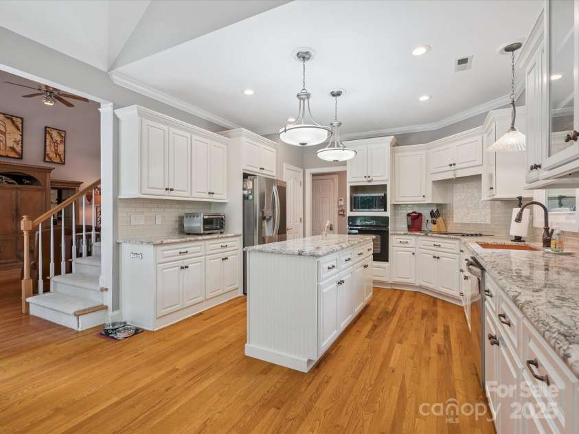 13101 Kensworth Court, Charlotte, NC 28277.  MLS# CAR4274855, YatesRealty ID 32822. 