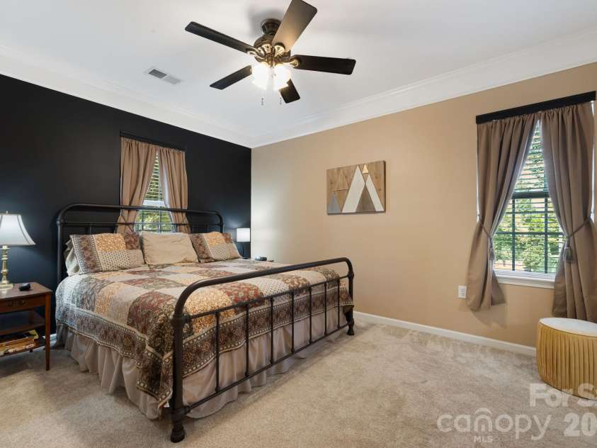 111 Appeldoorn Circle, Asheville, NC 28803.  MLS# CAR4397274, YatesRealty ID 32823. Primary bedroom with great accent wall paint.