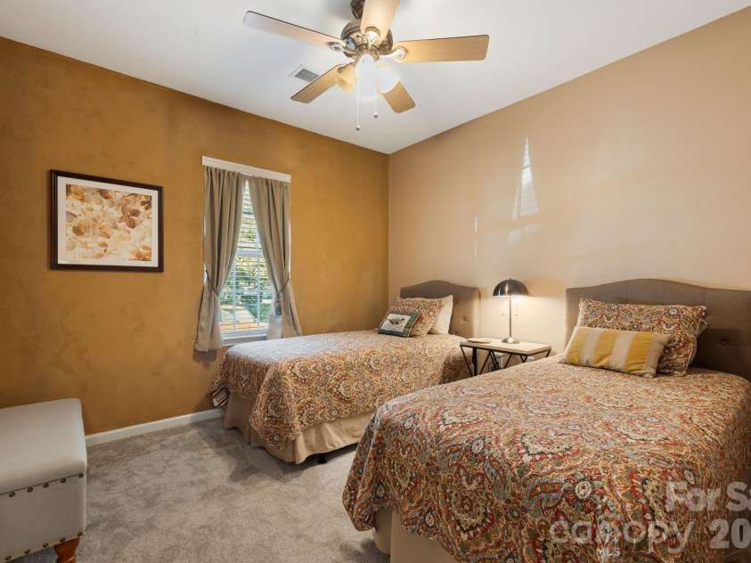 111 Appeldoorn Circle, Asheville, NC 28803.  MLS# CAR4397274, YatesRealty ID 32823. Second bedroom with great accent wall paint