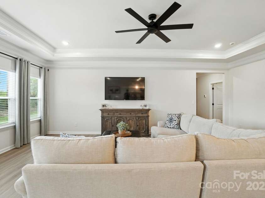 6171 Busch Way, Midland, NC 28107.  MLS# CAR4291191, YatesRealty ID 32824. 