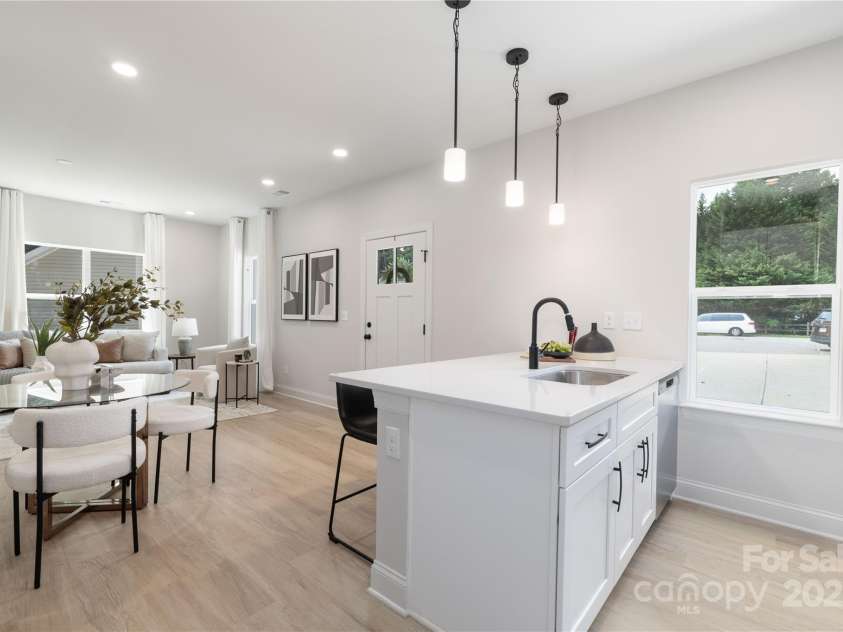 2120 A Avenue, Charlotte, NC 28216.  MLS# CAR4283659, YatesRealty ID 32825. 