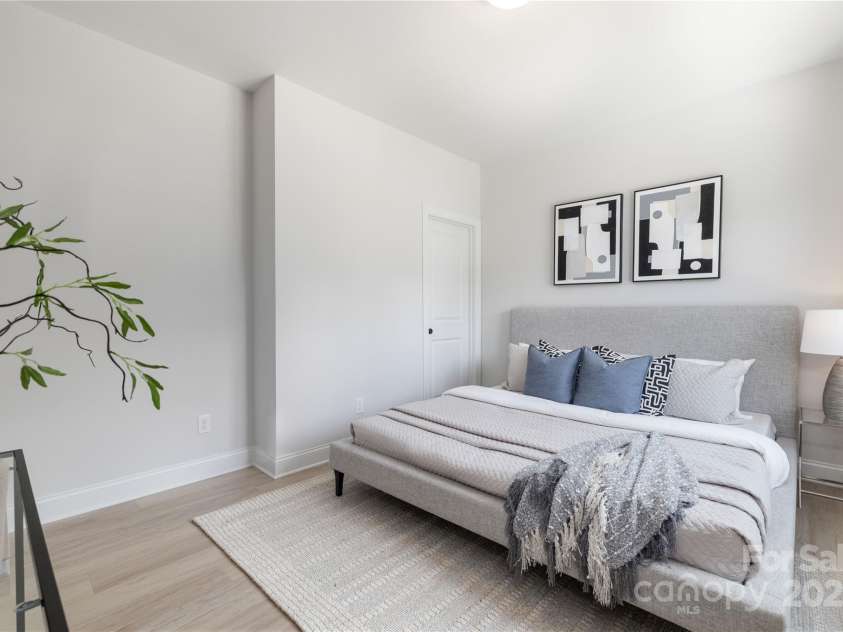 2120 A Avenue, Charlotte, NC 28216.  MLS# CAR4283659, YatesRealty ID 32825. 