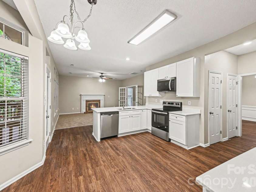 4619 Kirkgard Trail, Charlotte, NC 28269.  MLS# CAR4390079, YatesRealty ID 32825. 