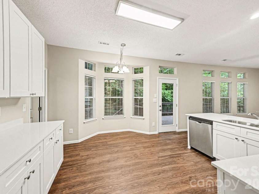 4619 Kirkgard Trail, Charlotte, NC 28269.  MLS# CAR4390079, YatesRealty ID 32825. 