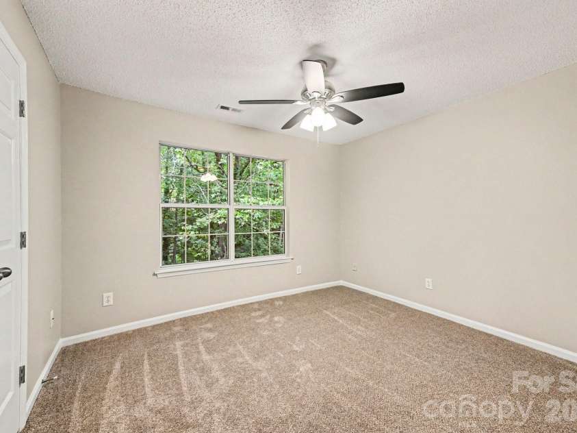 4619 Kirkgard Trail, Charlotte, NC 28269.  MLS# CAR4390079, YatesRealty ID 32825. 
