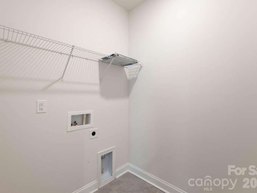 4229 Millstream Road, Denver, NC 28037.  MLS# CAR4385148, YatesRealty ID 32826. Walk In Laundry