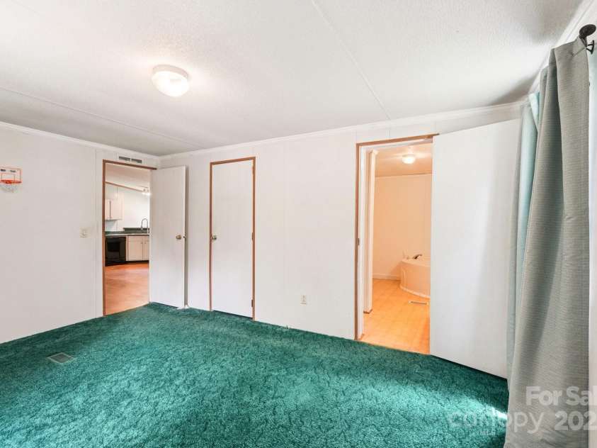 120 Rose Street, Gaffney, SC 29340.  MLS# CAR4281240, YatesRealty ID 32829. 