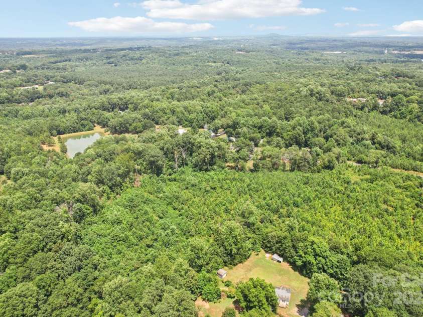 120 Rose Street, Gaffney, SC 29340.  MLS# CAR4281240, YatesRealty ID 32829. 