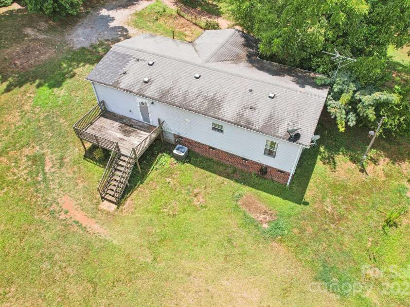 120 Rose Street, Gaffney, SC 29340.  MLS# CAR4281240, YatesRealty ID 32829. 