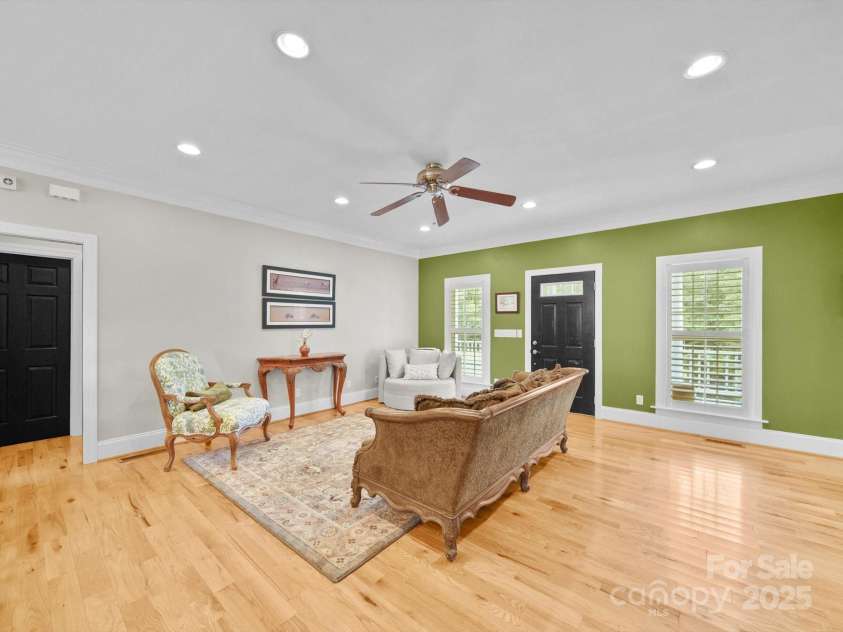 1393 Wateree Road, Ridgeway, SC 29130.  MLS# CAR4296458, YatesRealty ID 3283. 