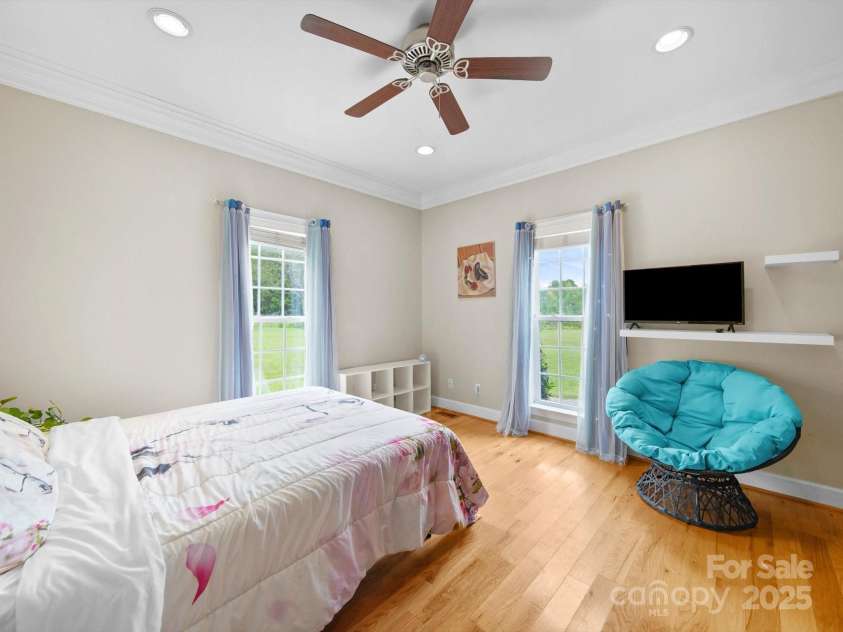 1393 Wateree Road, Ridgeway, SC 29130.  MLS# CAR4296458, YatesRealty ID 3283. 