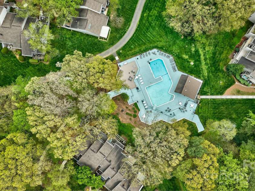 134 Pine Grove Circle, Lake Wylie, SC 29710.  MLS# CAR4291321, YatesRealty ID 32831. 