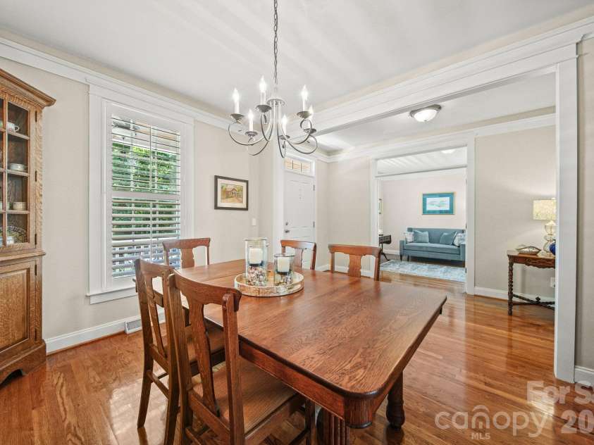 7800 Red Oaks Trail, Waxhaw, NC 28173.  MLS# CAR4393062, YatesRealty ID 32832. 
