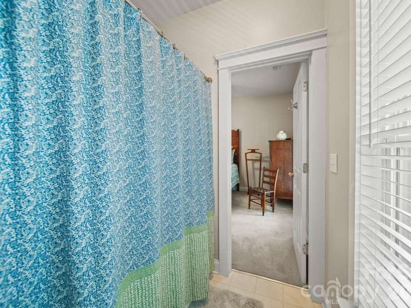 7800 Red Oaks Trail, Waxhaw, NC 28173.  MLS# CAR4393062, YatesRealty ID 32832. 