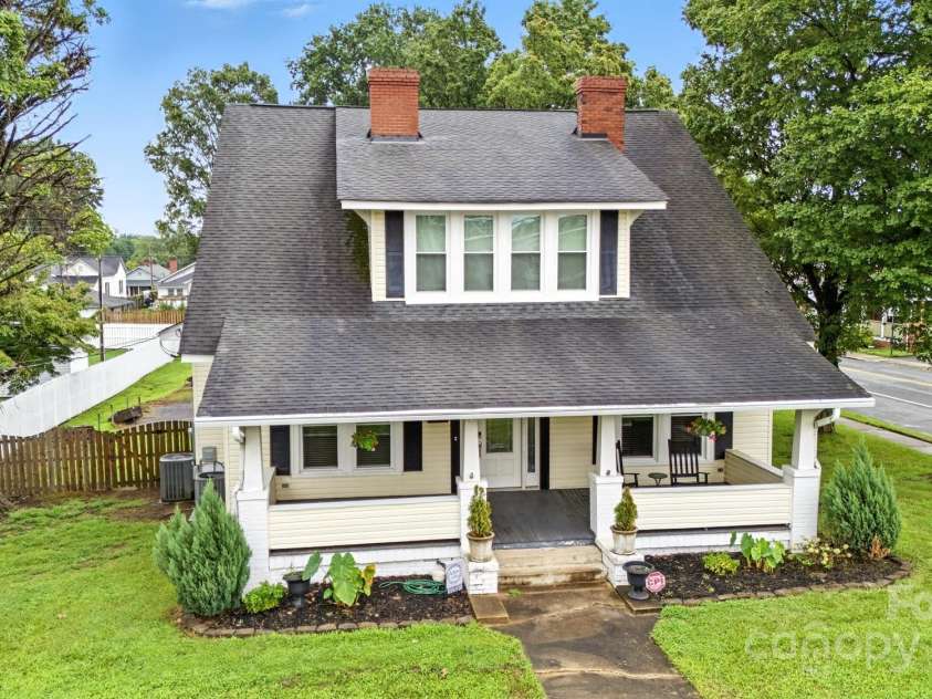 100 Ridge Avenue, Kannapolis, NC 28083.  MLS# CAR4286009, YatesRealty ID 32834. 