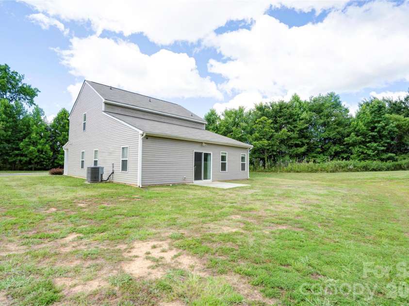226 Lake George Drive, Shelby, NC 28152.  MLS# CAR4393139, YatesRealty ID 32834. 