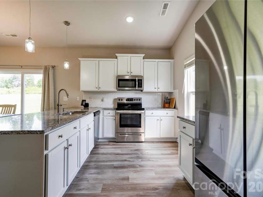 226 Lake George Drive, Shelby, NC 28152.  MLS# CAR4393139, YatesRealty ID 32834. 