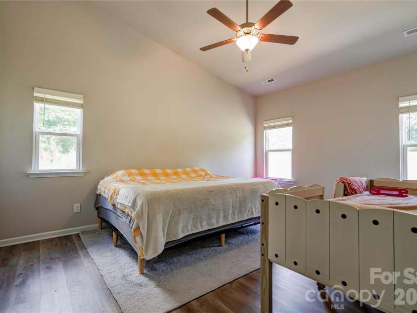 226 Lake George Drive, Shelby, NC 28152.  MLS# CAR4393139, YatesRealty ID 32834. 