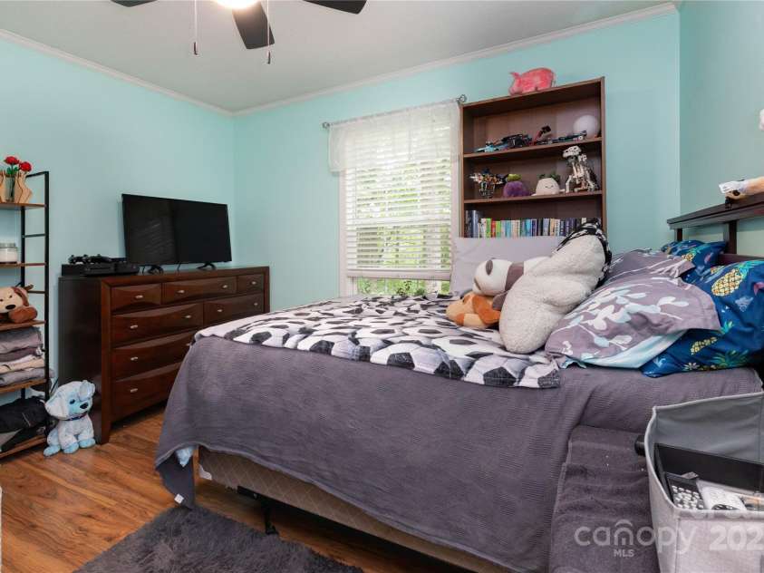 100 Susanna Cove Road, Mars Hill, NC 28754.  MLS# CAR4288018, YatesRealty ID 32835. 2nd bedroom