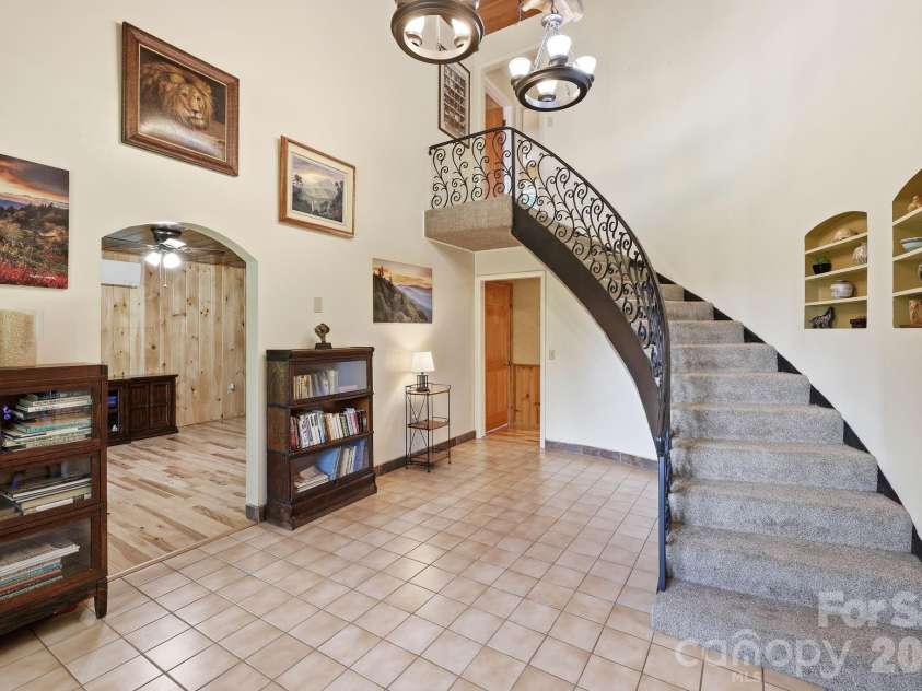 570 Rugged Top Road, Waynesville, NC 28785.  MLS# CAR4392004, YatesRealty ID 32836. 