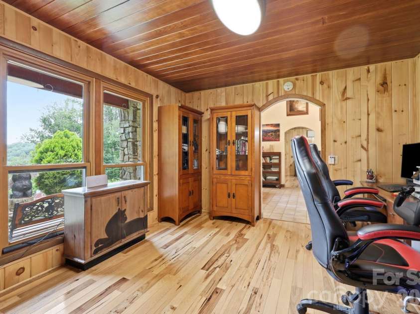 570 Rugged Top Road, Waynesville, NC 28785.  MLS# CAR4392004, YatesRealty ID 32836. 