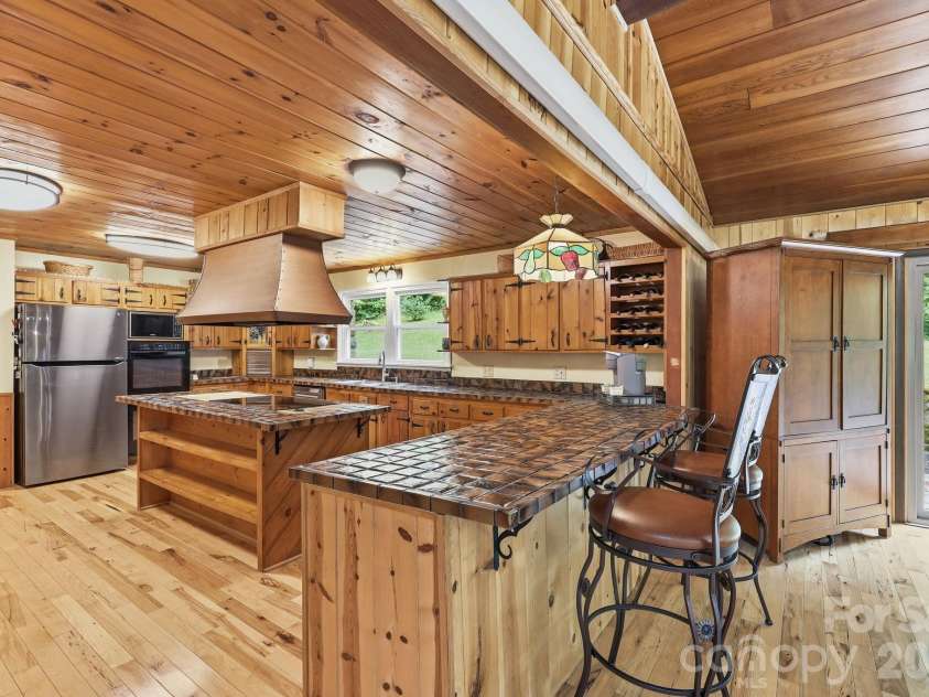 570 Rugged Top Road, Waynesville, NC 28785.  MLS# CAR4392004, YatesRealty ID 32836. 