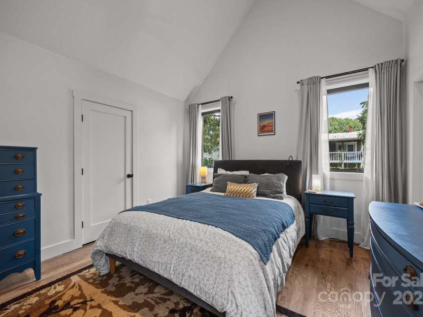 104 Deaver Street, Asheville, NC 28806.  MLS# CAR4268895, YatesRealty ID 32839. 