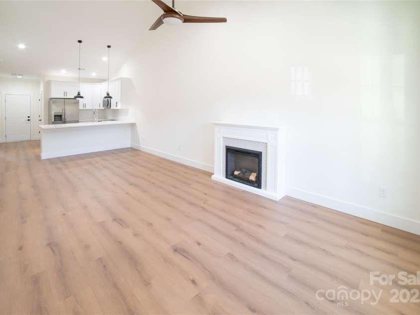 102 Ivy Court, Morganton, NC 28655.  MLS# CAR4304764, YatesRealty ID 3284. 