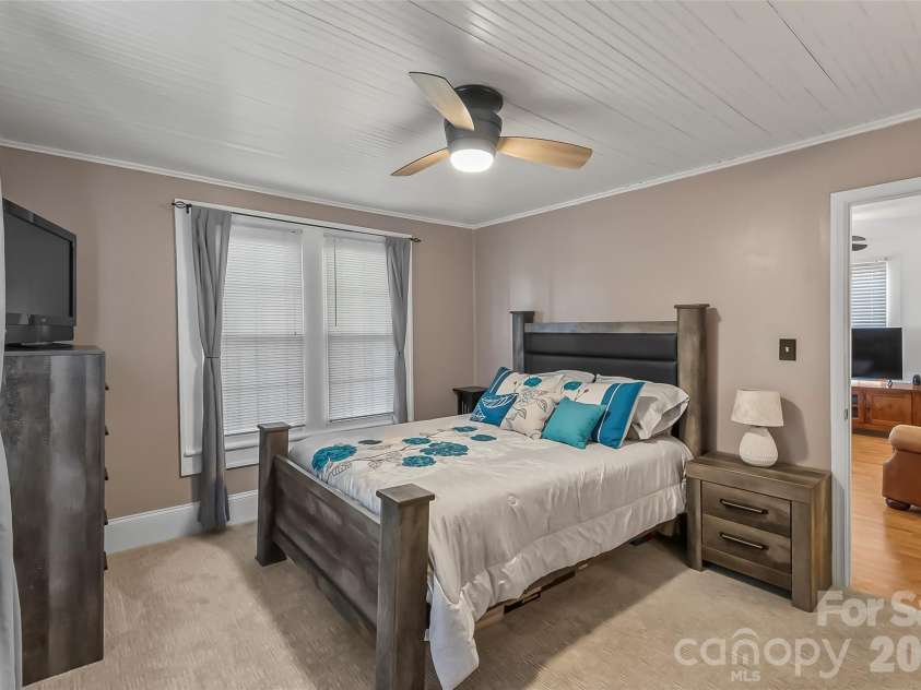 110 Garrison Road, Morganton, NC 28655.  MLS# CAR4338048, YatesRealty ID 3284. 