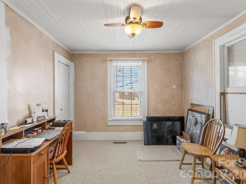 110 Garrison Road, Morganton, NC 28655.  MLS# CAR4338048, YatesRealty ID 3284. 