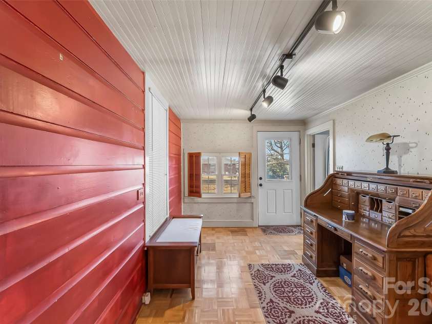 110 Garrison Road, Morganton, NC 28655.  MLS# CAR4338048, YatesRealty ID 3284. 