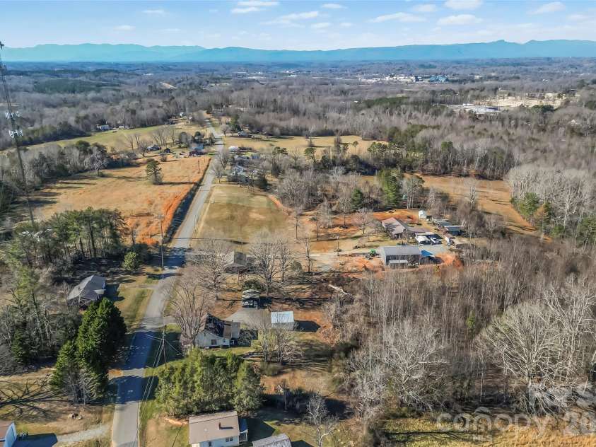 110 Garrison Road, Morganton, NC 28655.  MLS# CAR4338048, YatesRealty ID 3284. 