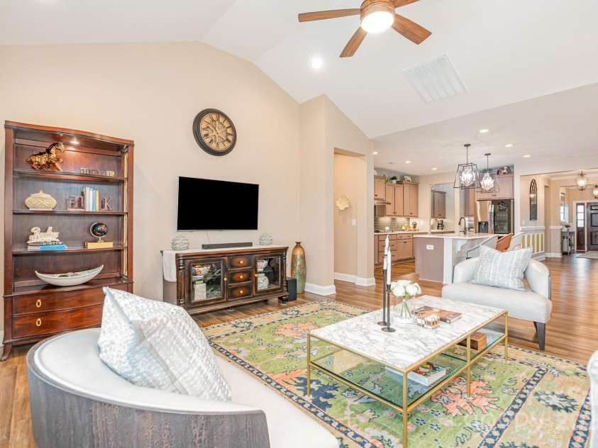 1157 Overlake Drive, Belmont, NC 28012.  MLS# CAR4288005, YatesRealty ID 32840. 